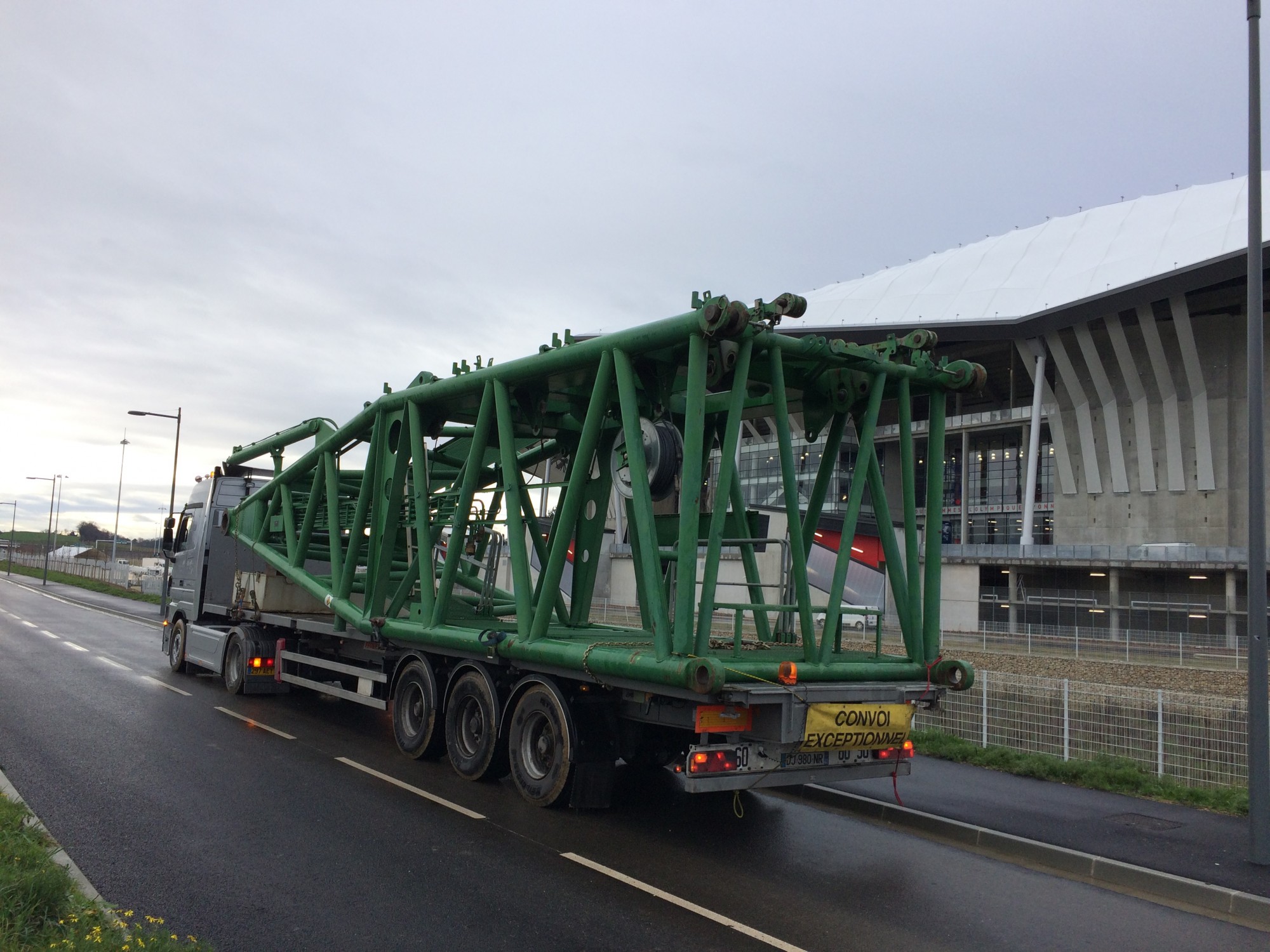 transport des éléments de grue LIEBHERR 1000 tonnes