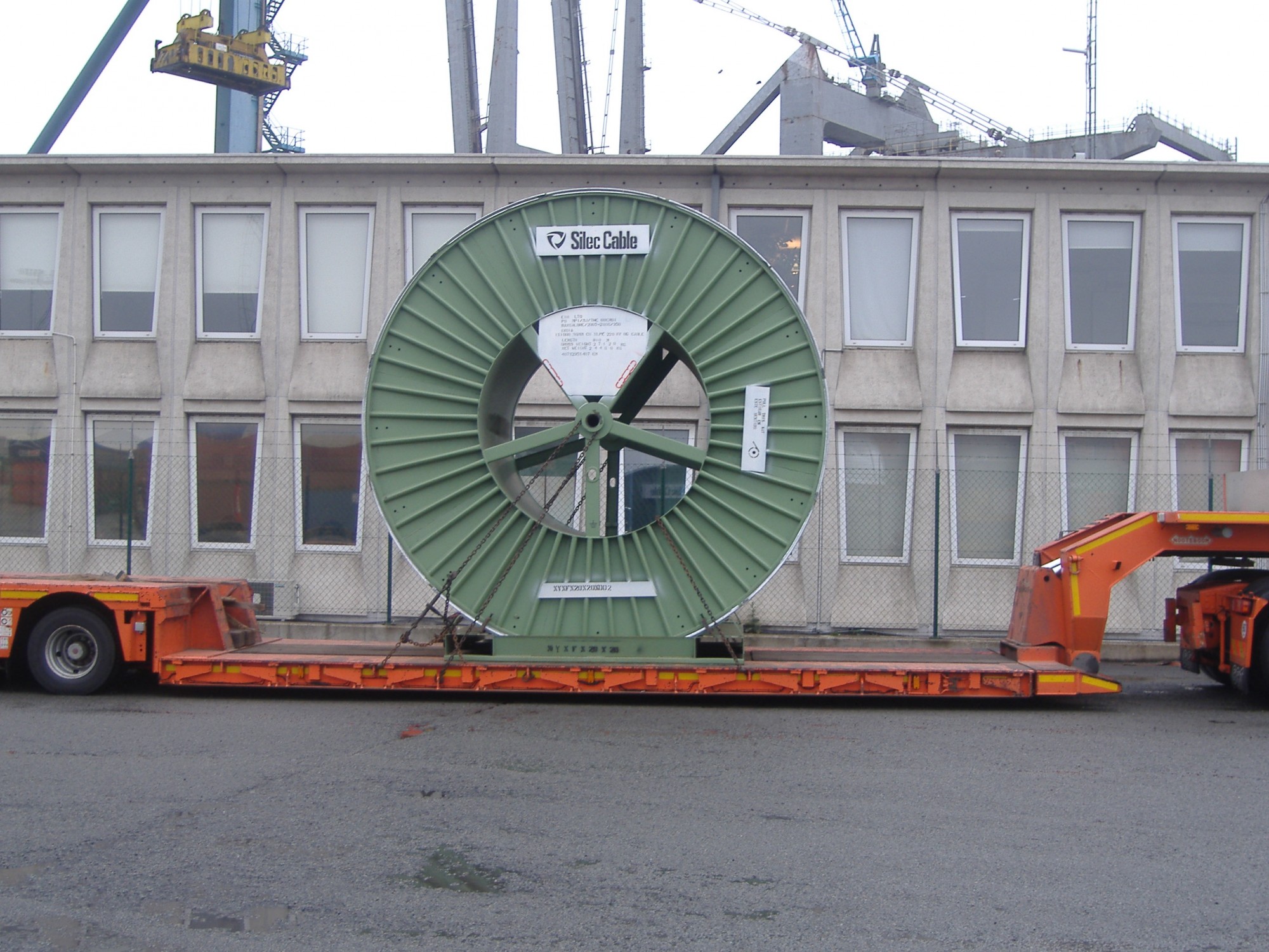 Transport exceptionnel projets industriels.